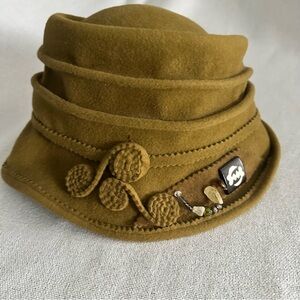 Vintage Suzette Couture Olive Wool Designer Cloche Hat Boho Church Millinery
